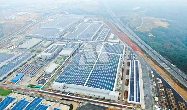 云南29.4MW彩鋼瓦光伏電站竣工，oety歐億體育攜手晶澳構(gòu)建綠色生態(tài)
